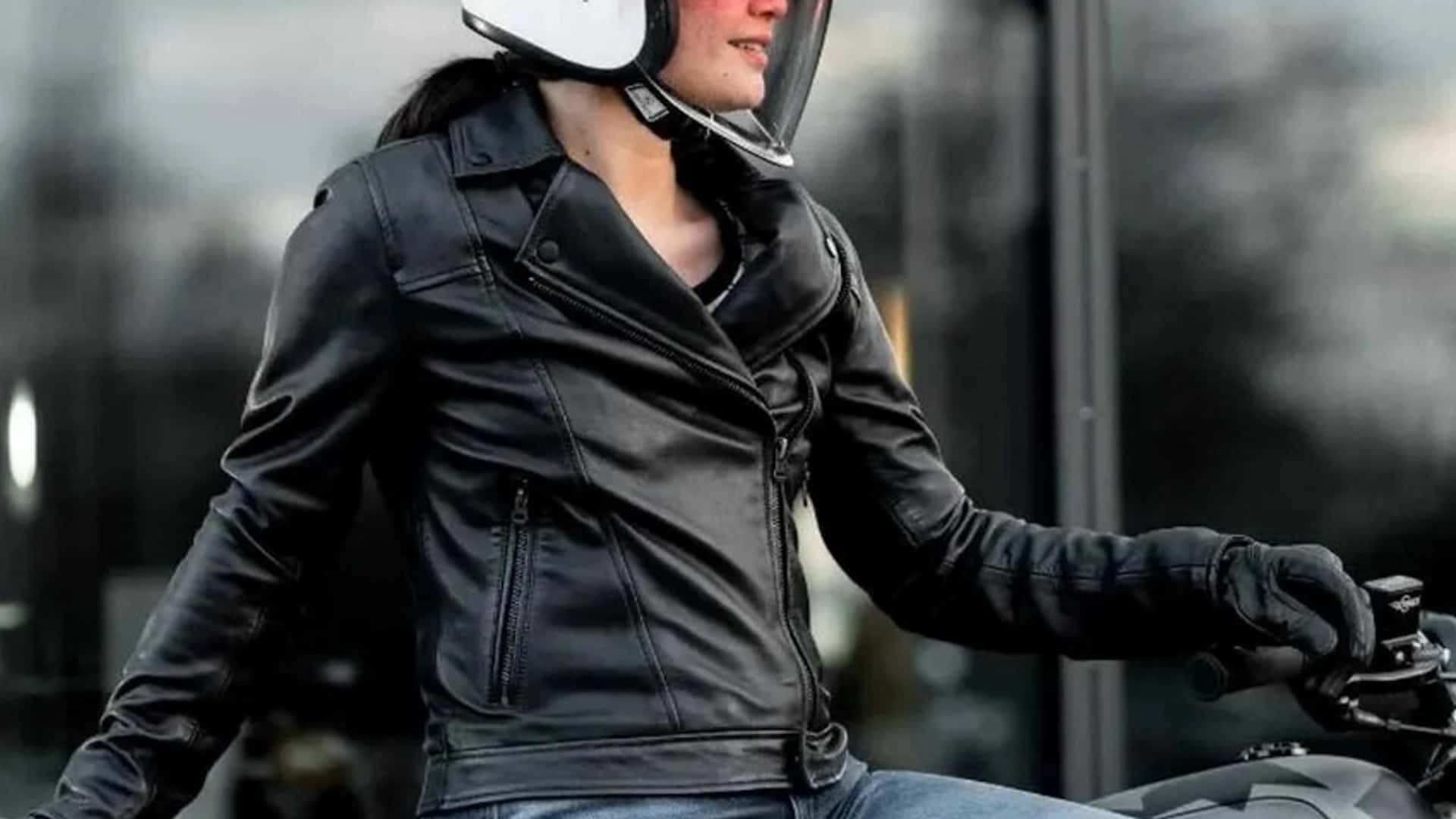 Ride in Style: Women’s Leather Motorcycle Jackets USA